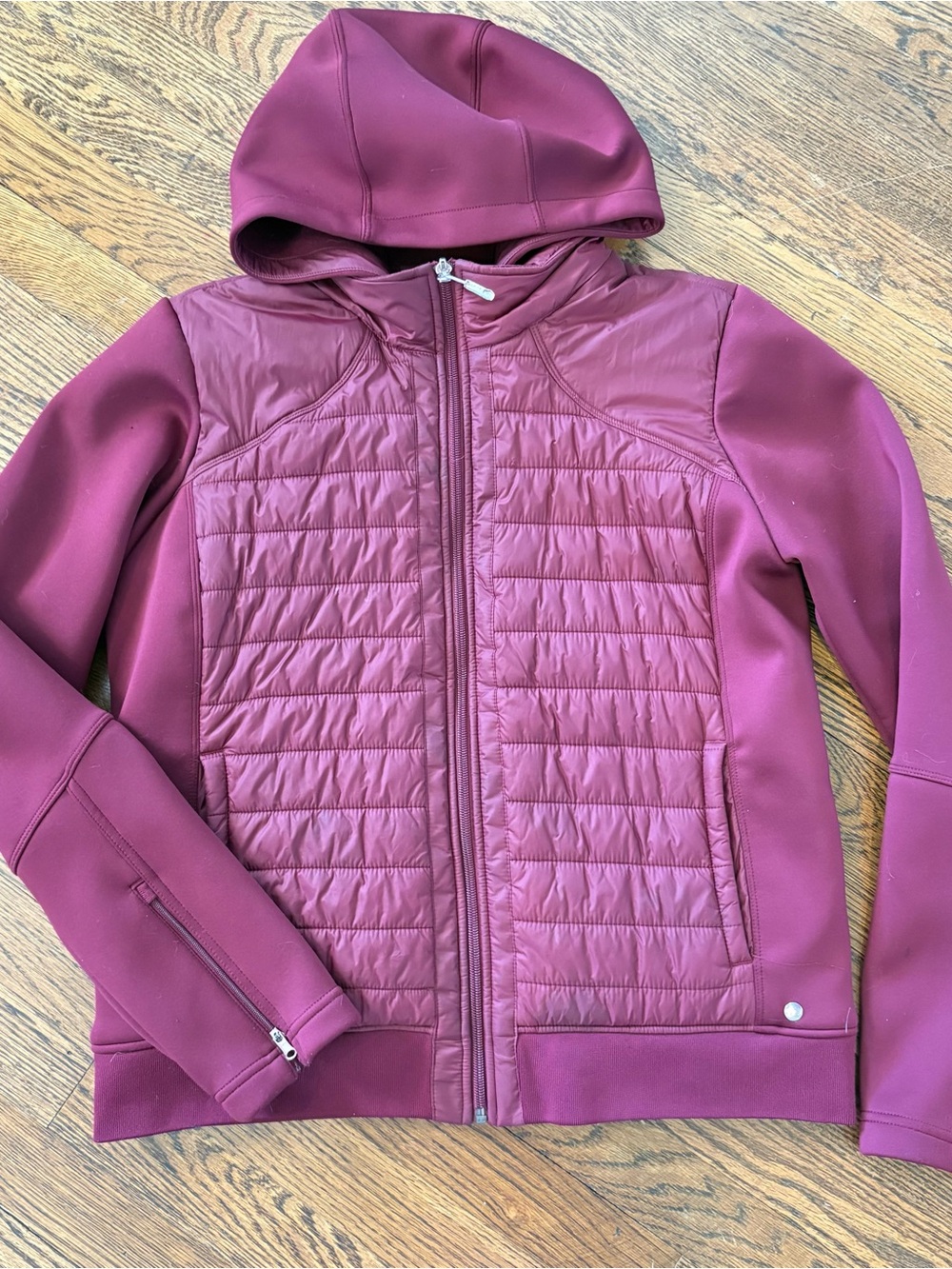 Calia Quilted Hooded Jacket - Burgundy Sz L